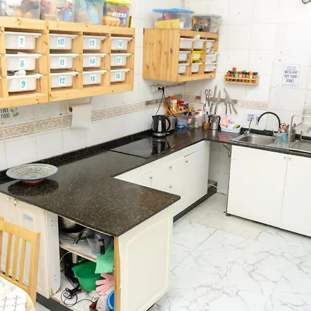 Agueita House بيت شباب لاس بالماس دي غران كاناريا