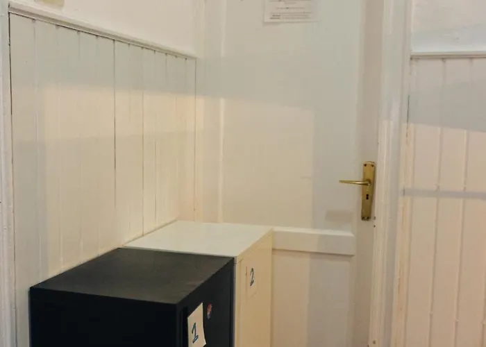 بيت شباب Agueita House *